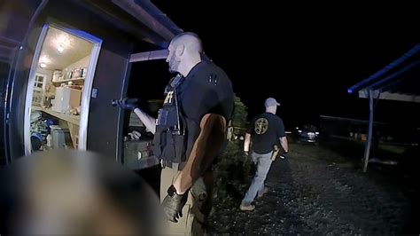 leaked murdaugh crime scene photos|Bodycam footage released in Murdaugh trial shows grisly crime。